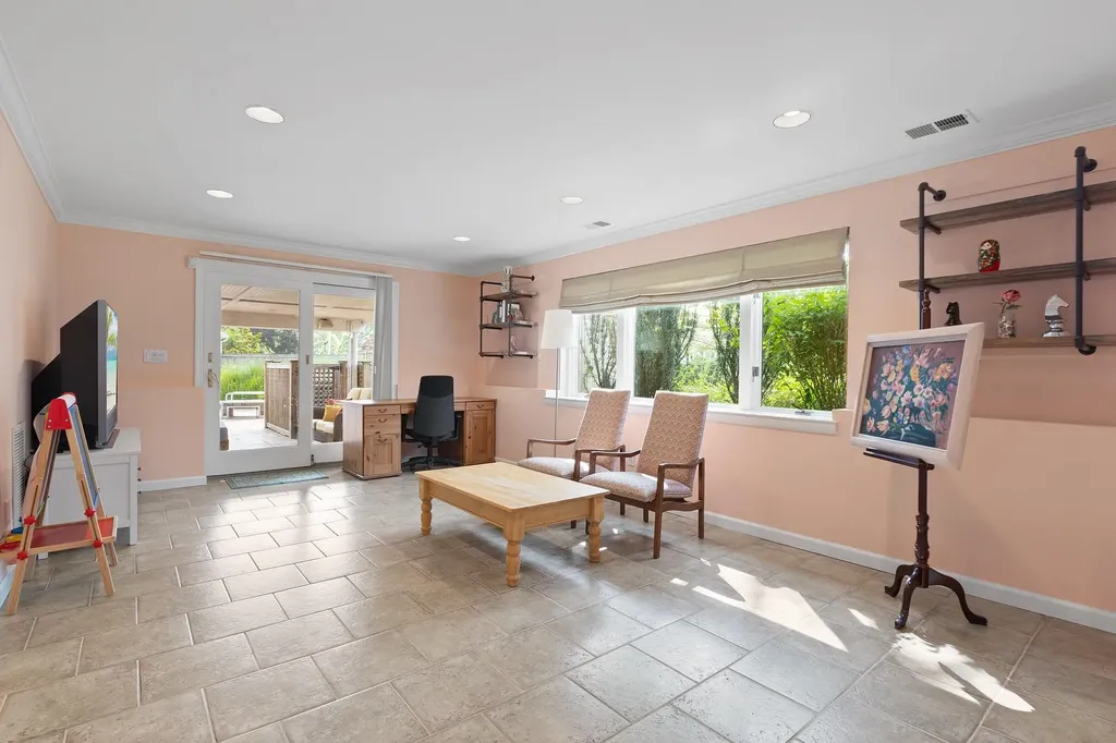 21 Holly Lane Rye Brook NY 10573