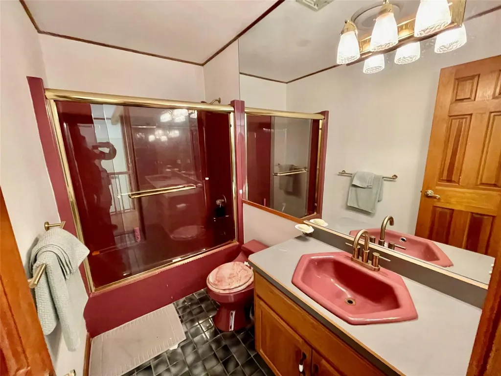 71 Saddleback Ridge Road Wallkill NY 12589