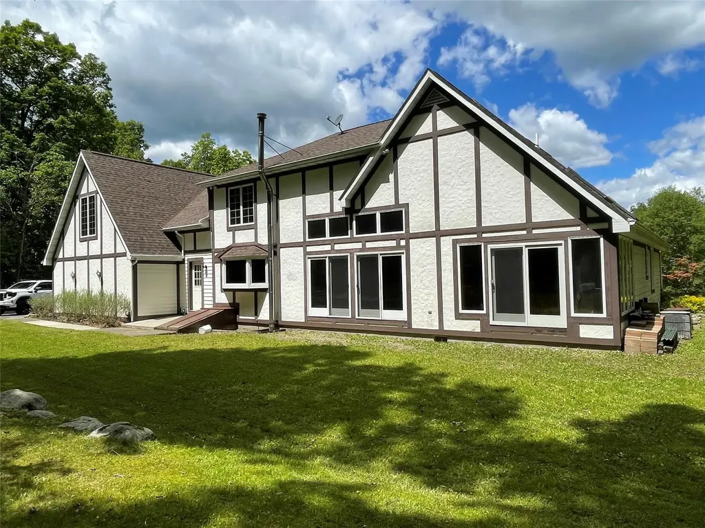 71 Saddleback Ridge Road Wallkill NY 12589