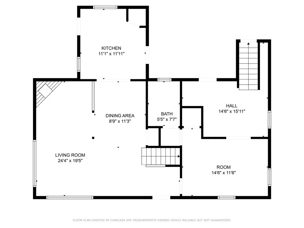 24 E Oakdale Street Bay Shore NY 11706