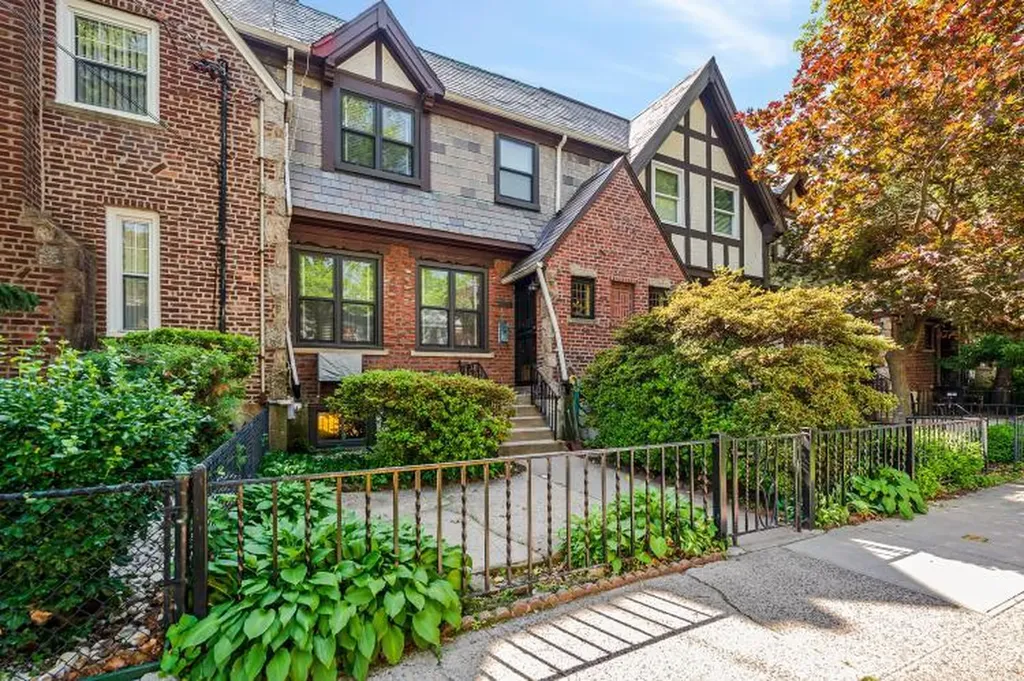 1783 Seminole Avenue Bronx NY 10461