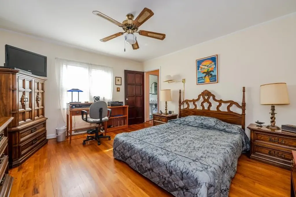 1783 Seminole Avenue Bronx NY 10461