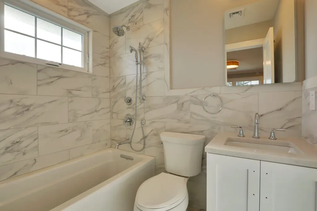 17 Madison Avenue Jericho NY 11753