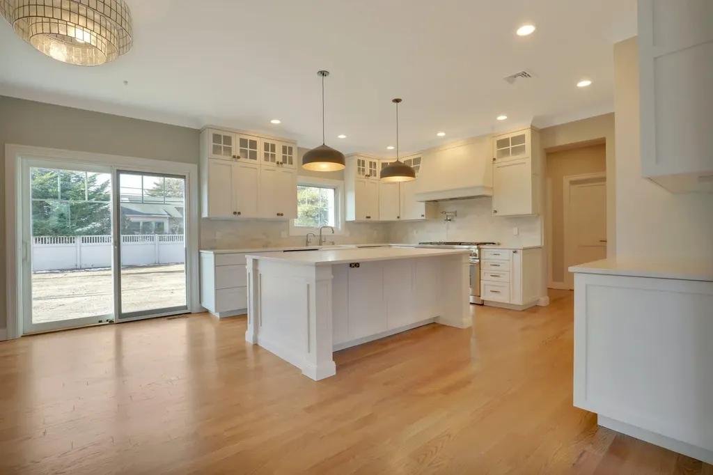 17 Madison Avenue Jericho NY 11753