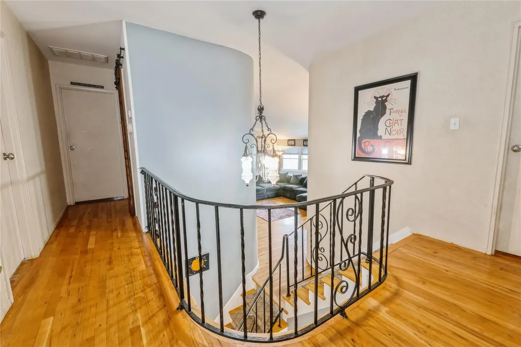 164 Jeffery Lane Oceanside NY 11572