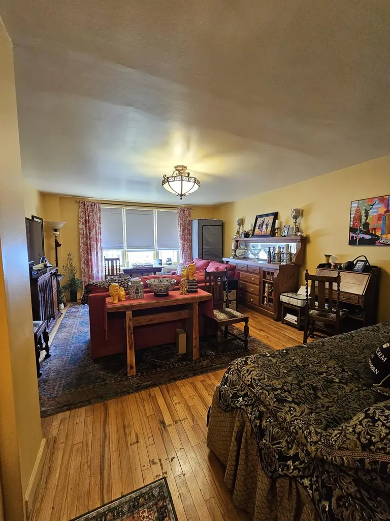 2750 Johnson Avenue Bronx NY 10463