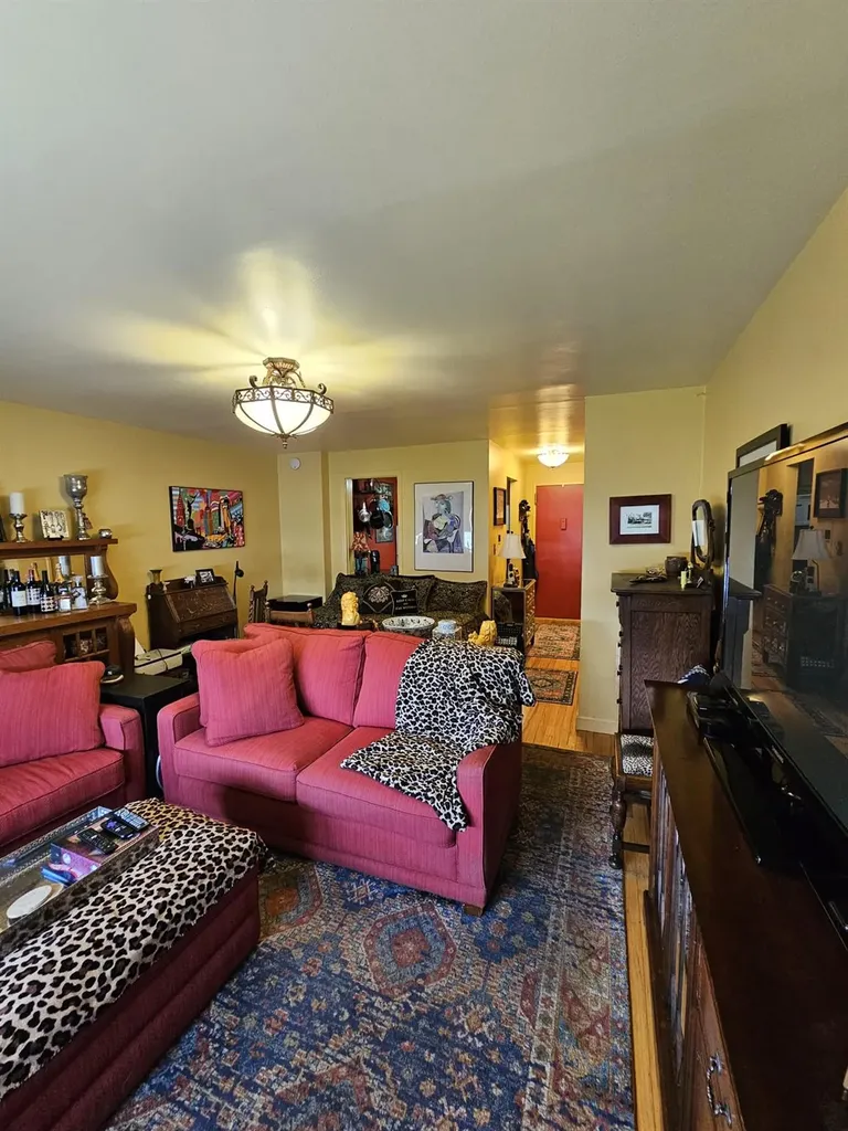 2750 Johnson Avenue Bronx NY 10463