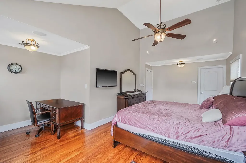 8 Bryant Street Bethpage NY 11714