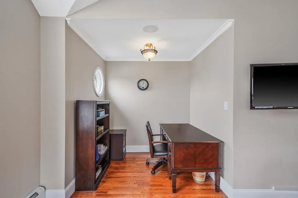 8 Bryant Street Bethpage NY 11714
