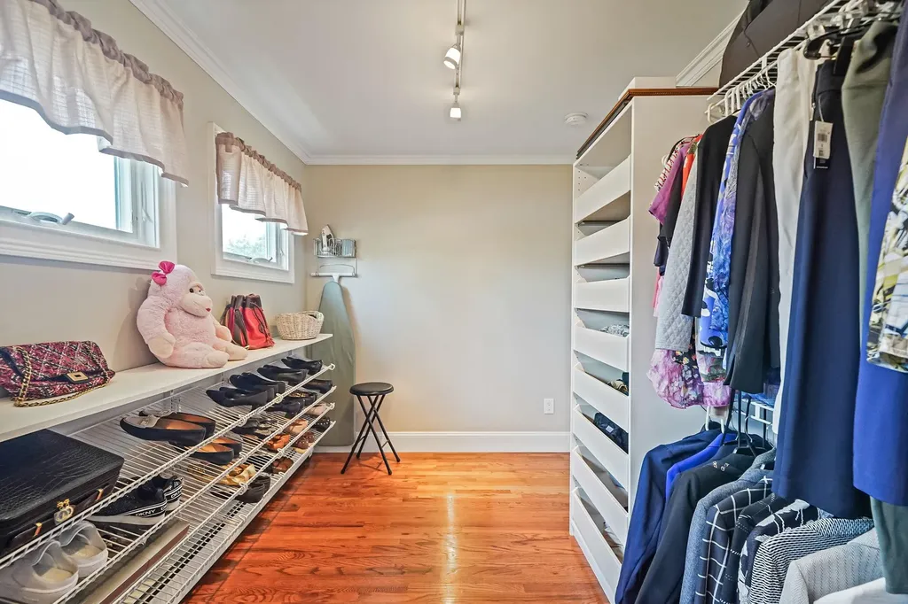 8 Bryant Street Bethpage NY 11714