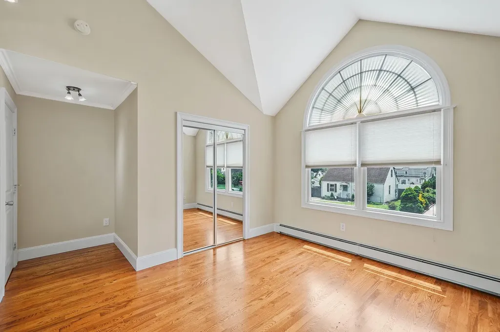 8 Bryant Street Bethpage NY 11714