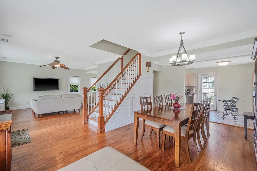 8 Bryant Street Bethpage NY 11714