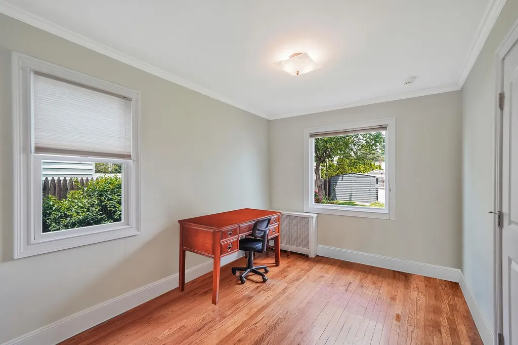 8 Bryant Street Bethpage NY 11714