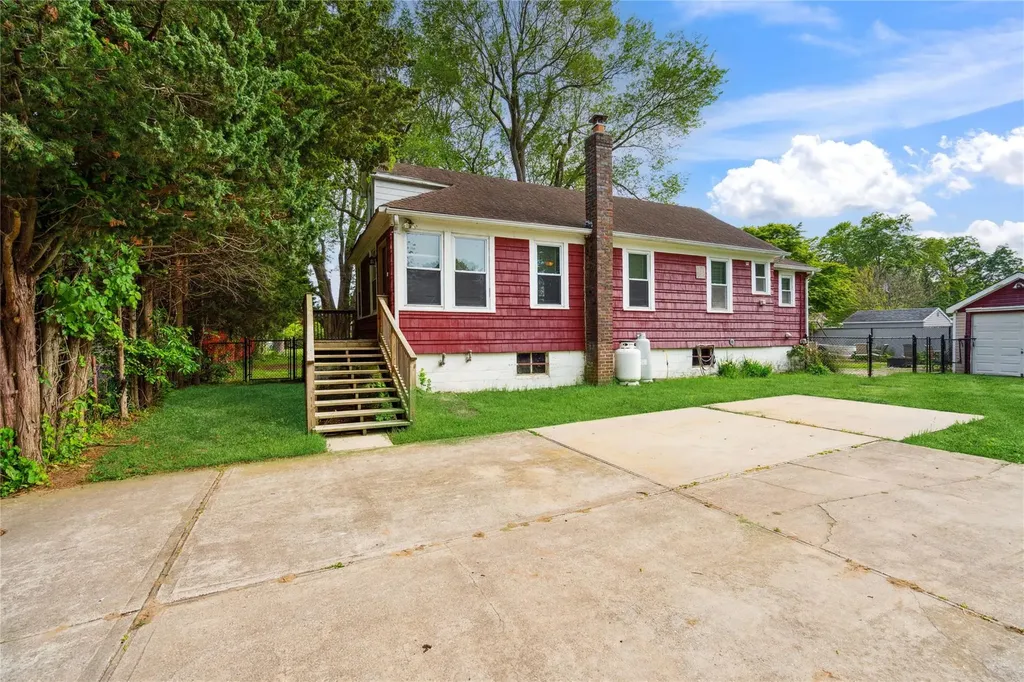 80 Diana Drive Mastic Beach NY 11951