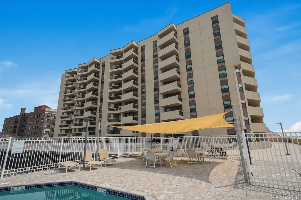 360 Shore Road Long Beach NY 11561