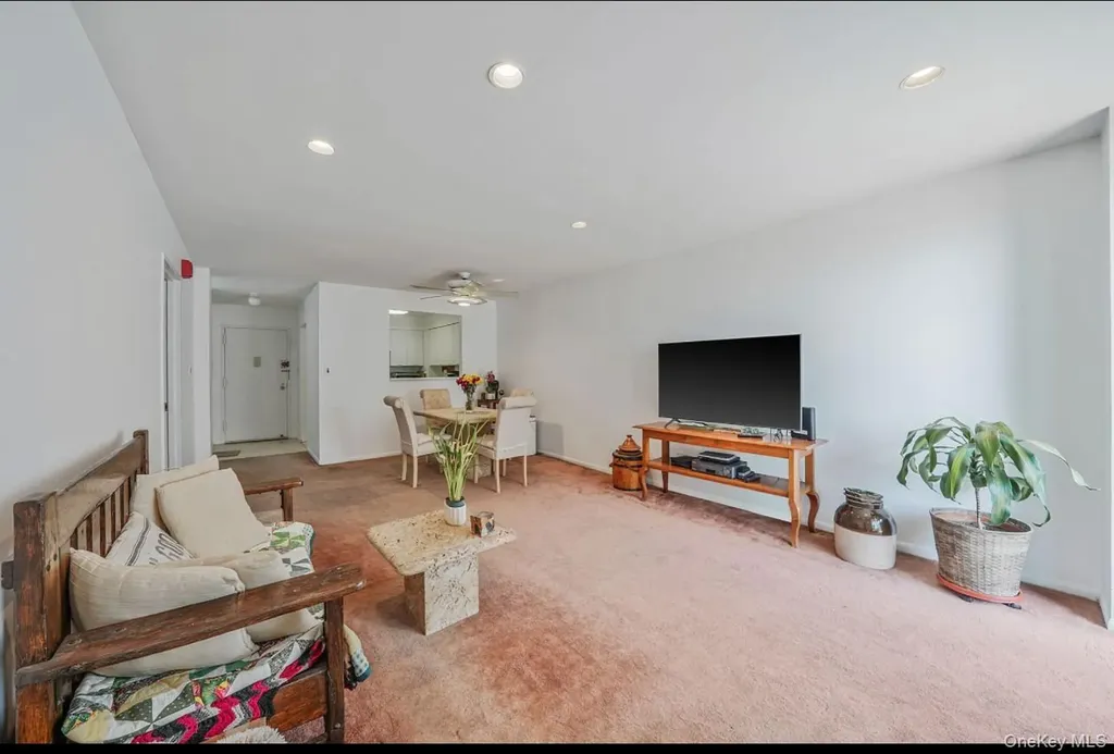 360 Shore Road Long Beach NY 11561