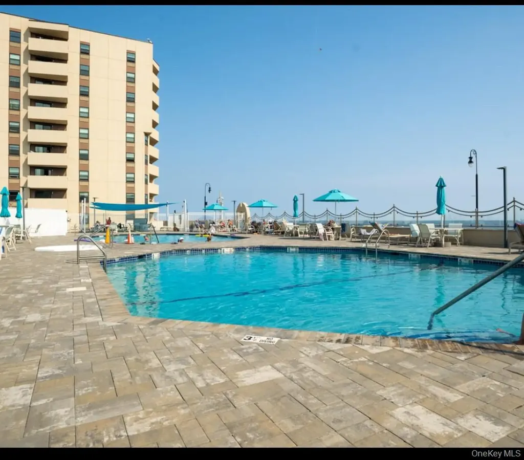360 Shore Road Long Beach NY 11561