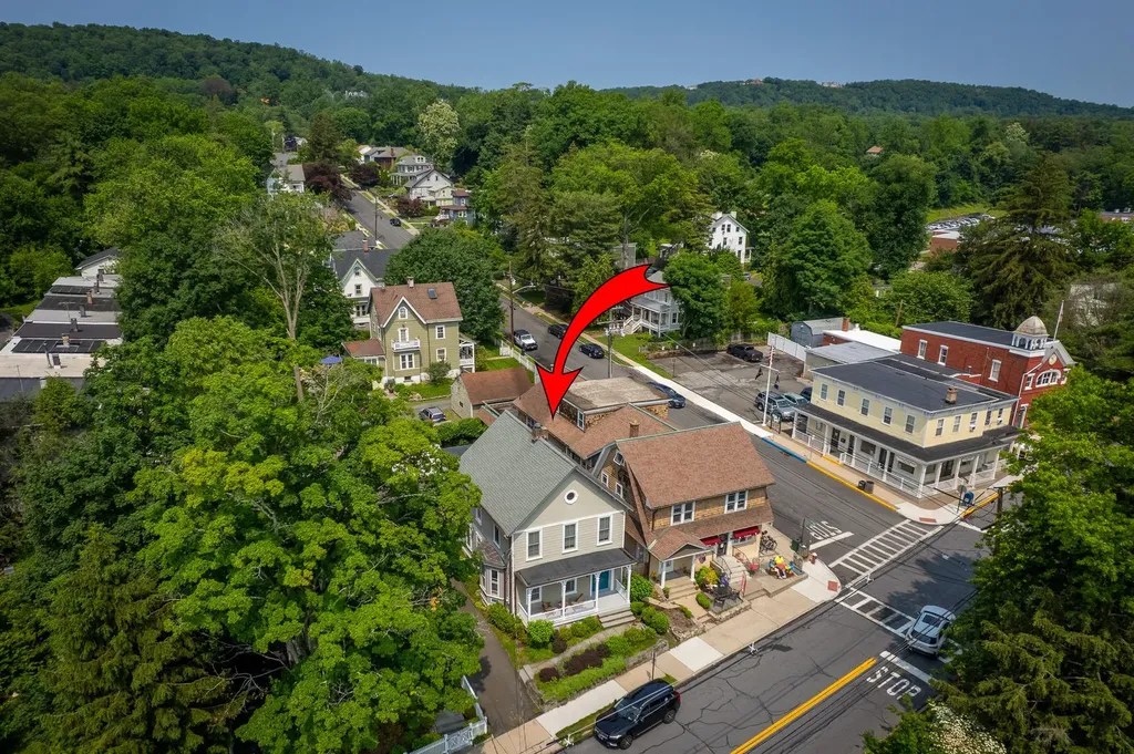 324 N Broadway Nyack NY 10960