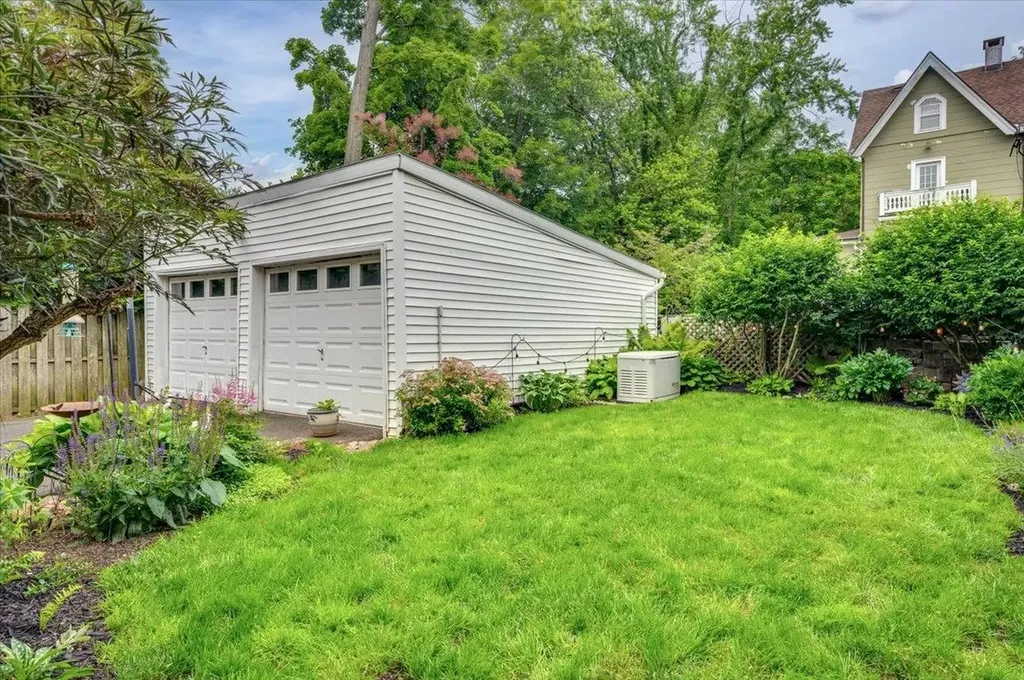 324 N Broadway Nyack NY 10960