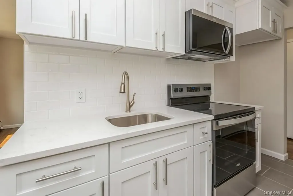 2399 Union Boulevard Islip NY 11751