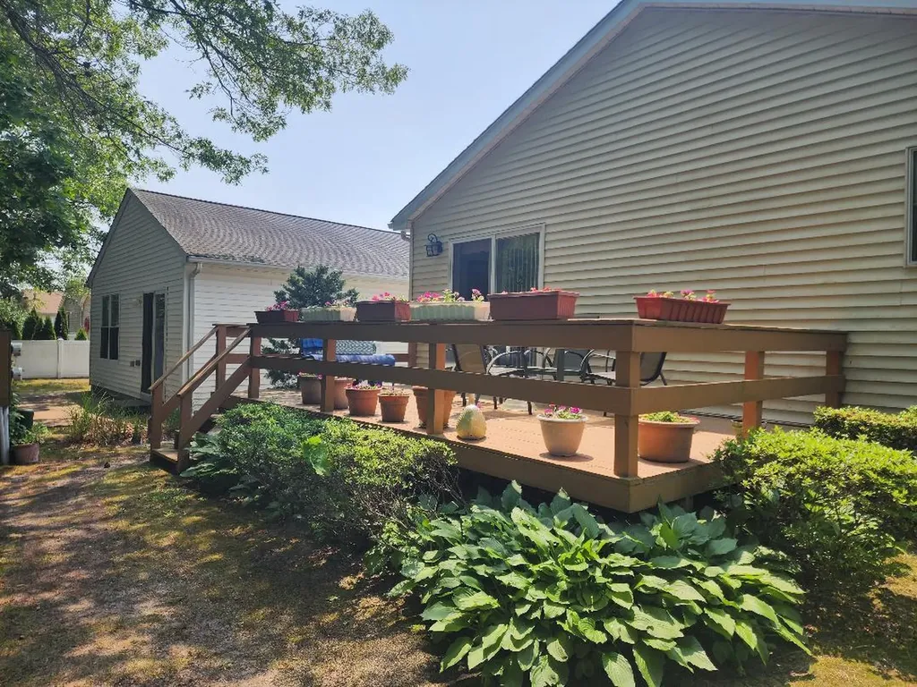 5148 Village Circle E Manorville NY 11949