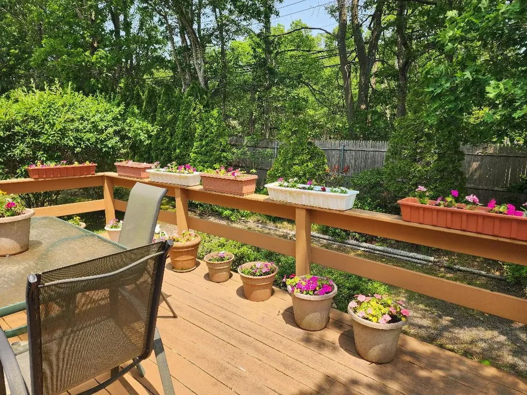 5148 Village Circle E Manorville NY 11949