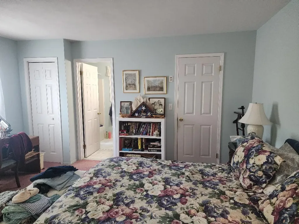 5148 Village Circle E Manorville NY 11949