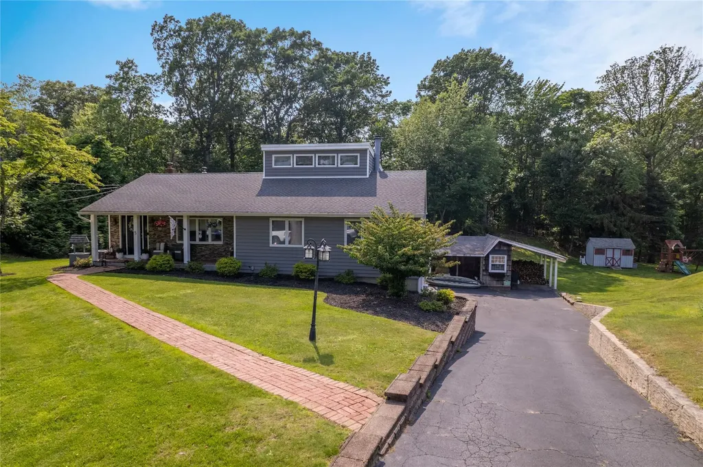 5 Dartmouth Road Shoreham NY 11786