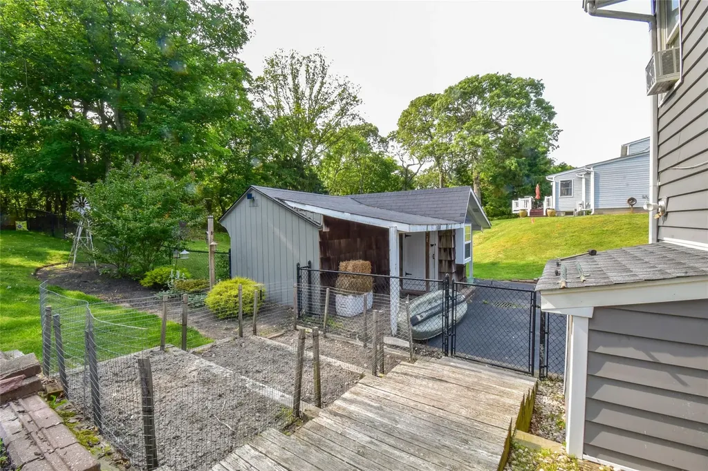 5 Dartmouth Road Shoreham NY 11786