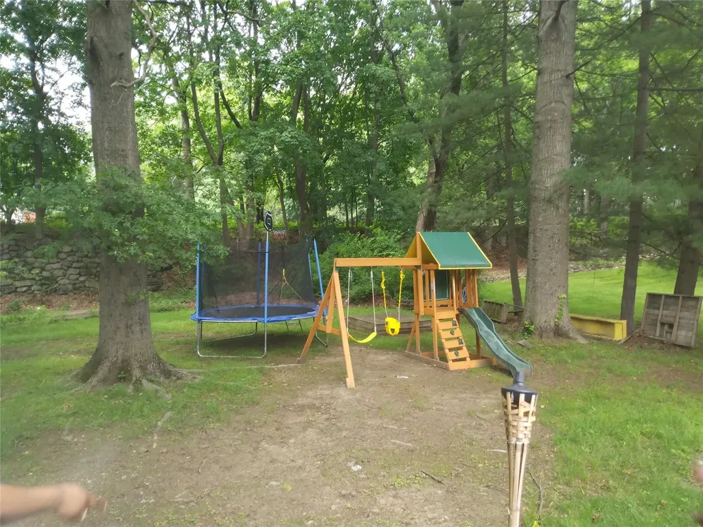 11 Olin Drive Nanuet NY 10954