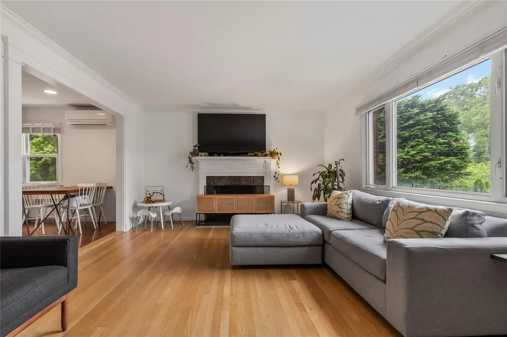 89 Oakland Avenue Harrison NY 10528
