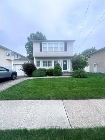 615 Briggs Street Bellmore NY 11710