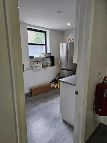 10525 65th Road Forest Hills NY 11375