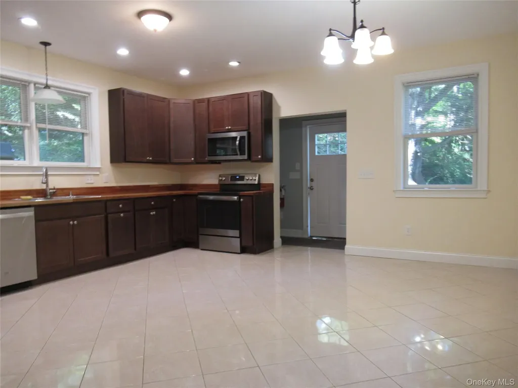 101 Bundy Hill Road Holmes NY 12531