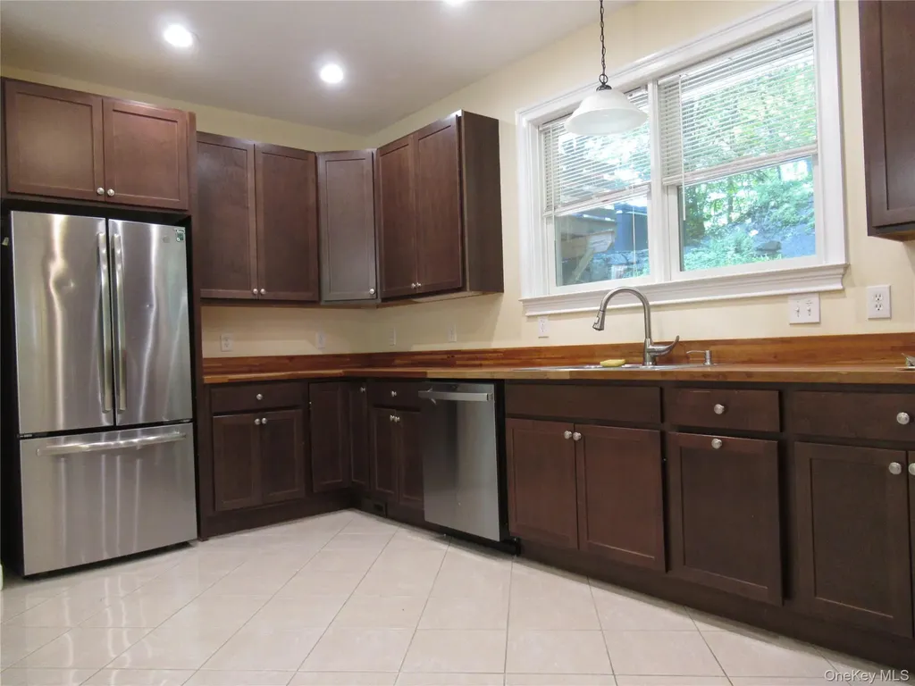 101 Bundy Hill Road Holmes NY 12531