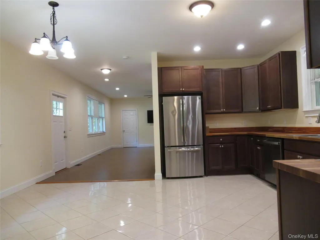 101 Bundy Hill Road Holmes NY 12531