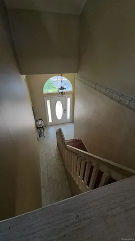 943 Macarthur Street Bohemia NY 11716