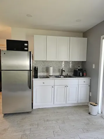 943 Macarthur Street Bohemia NY 11716