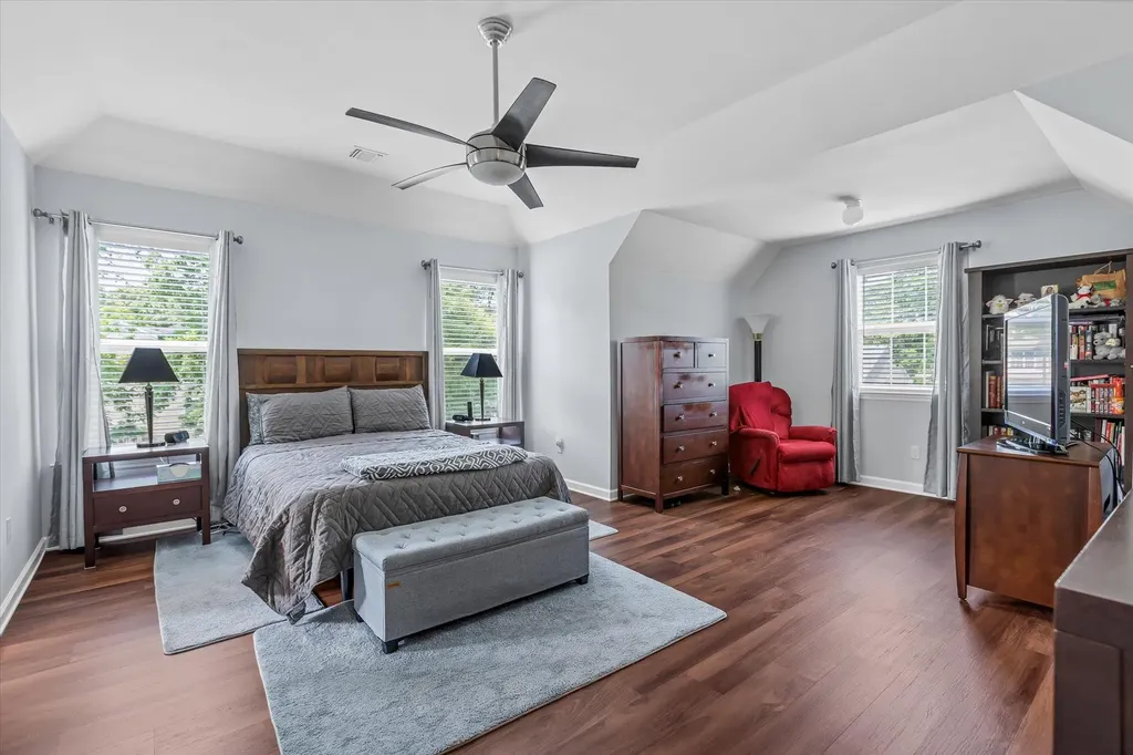 3 Horstead Court Yaphank NY 11980