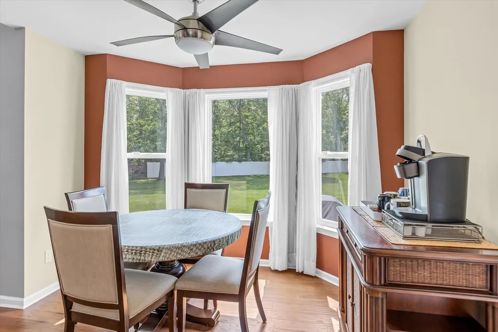 3 Horstead Court Yaphank NY 11980