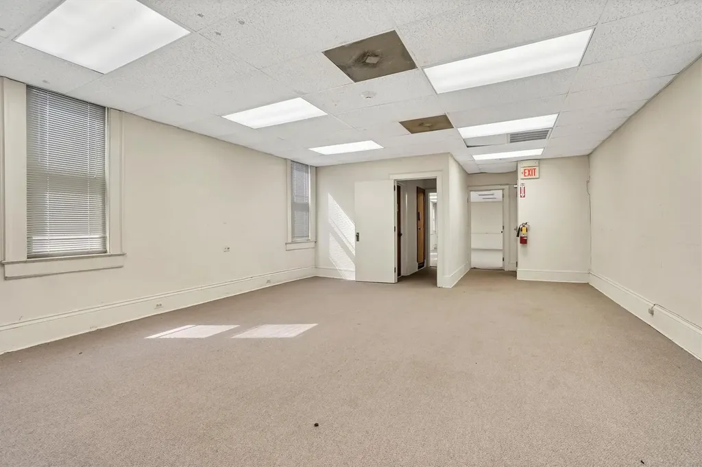 24 John Street Middletown NY 10940