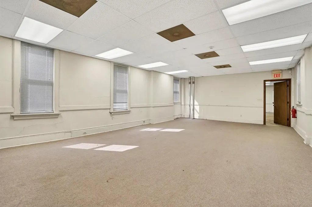 24 John Street Middletown NY 10940