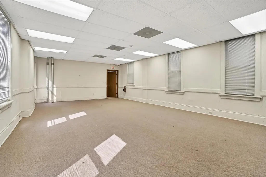 24 John Street Middletown NY 10940