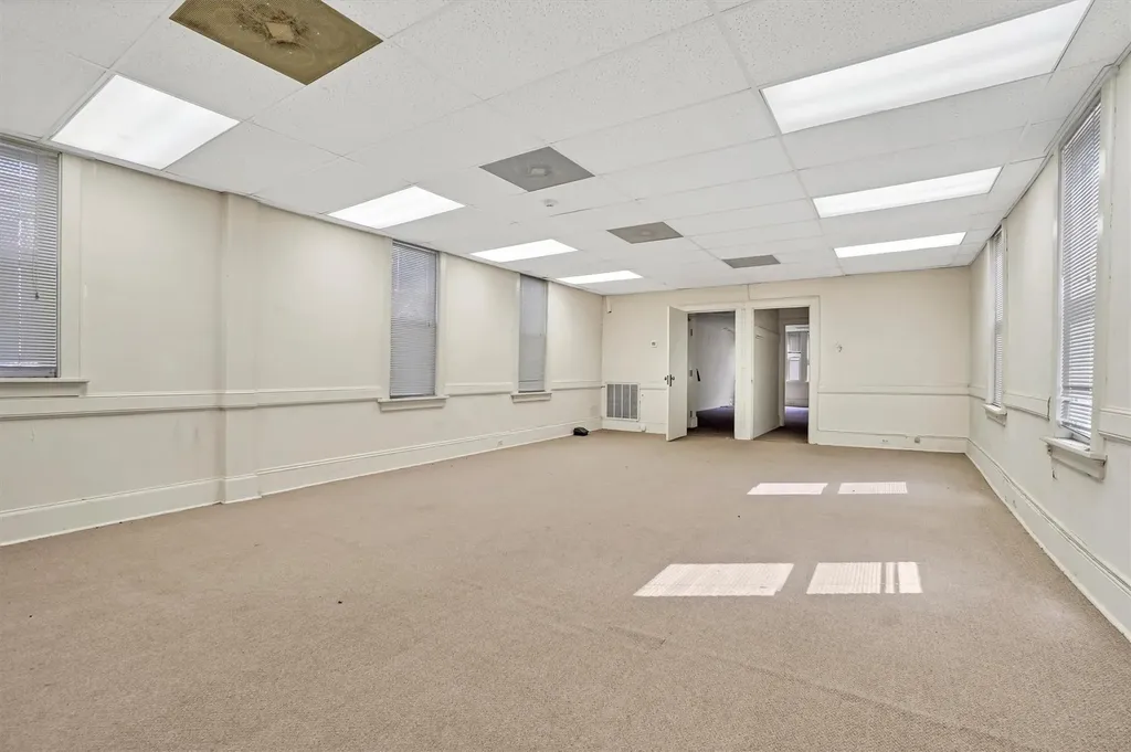 24 John Street Middletown NY 10940