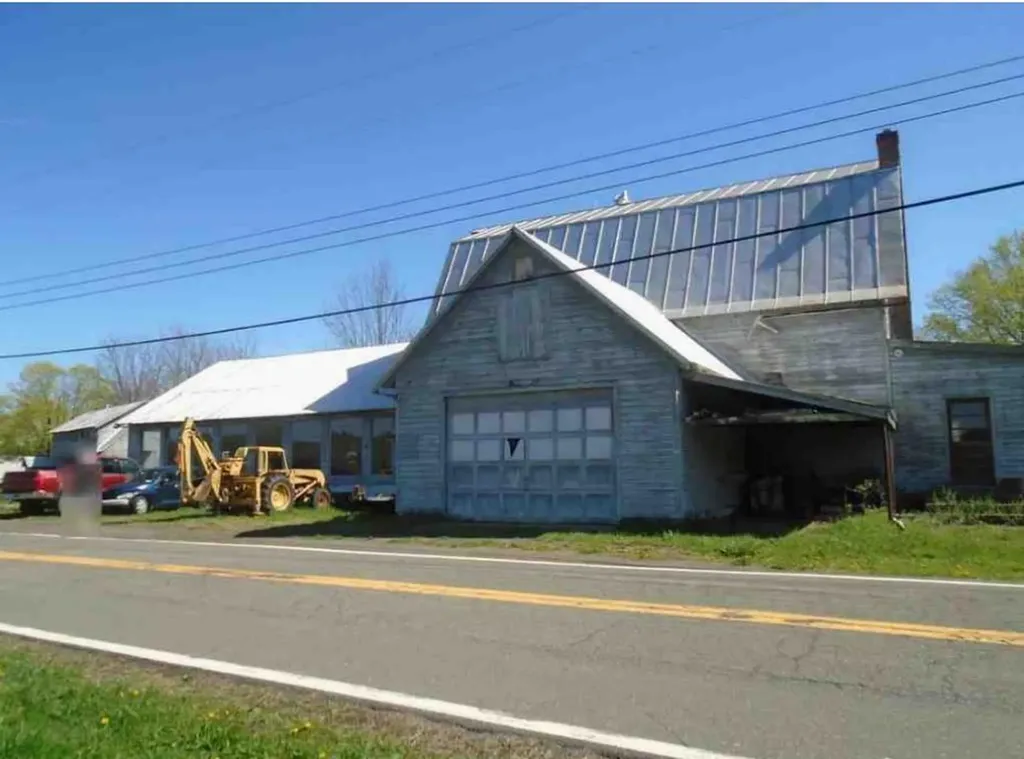 166 Fingar Road Hudson NY 12534
