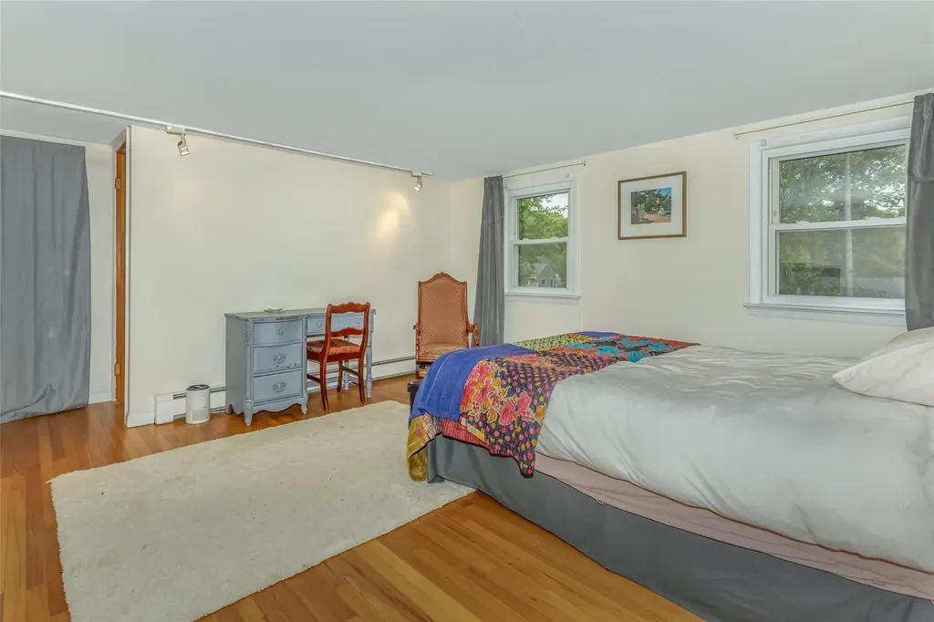 35 Circle Drive Hyde Park NY 12538