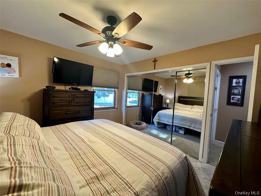 2 Hamilton Court Coram NY 11727
