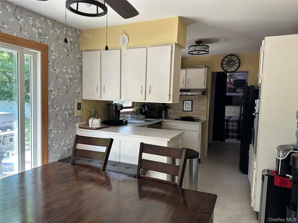 2 Hamilton Court Coram NY 11727
