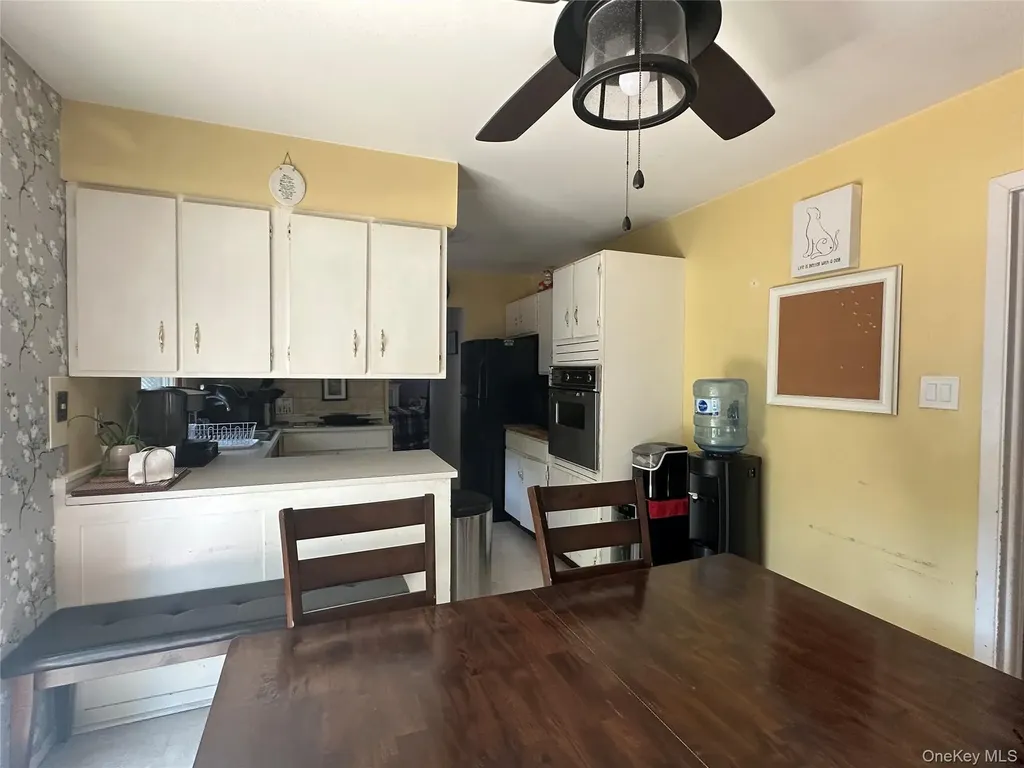 2 Hamilton Court Coram NY 11727