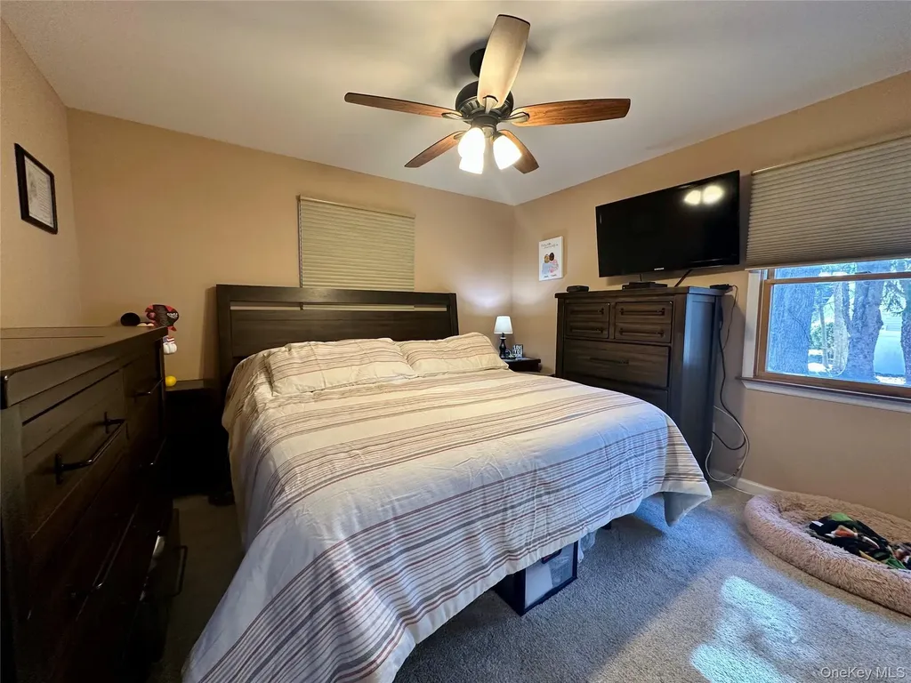 2 Hamilton Court Coram NY 11727